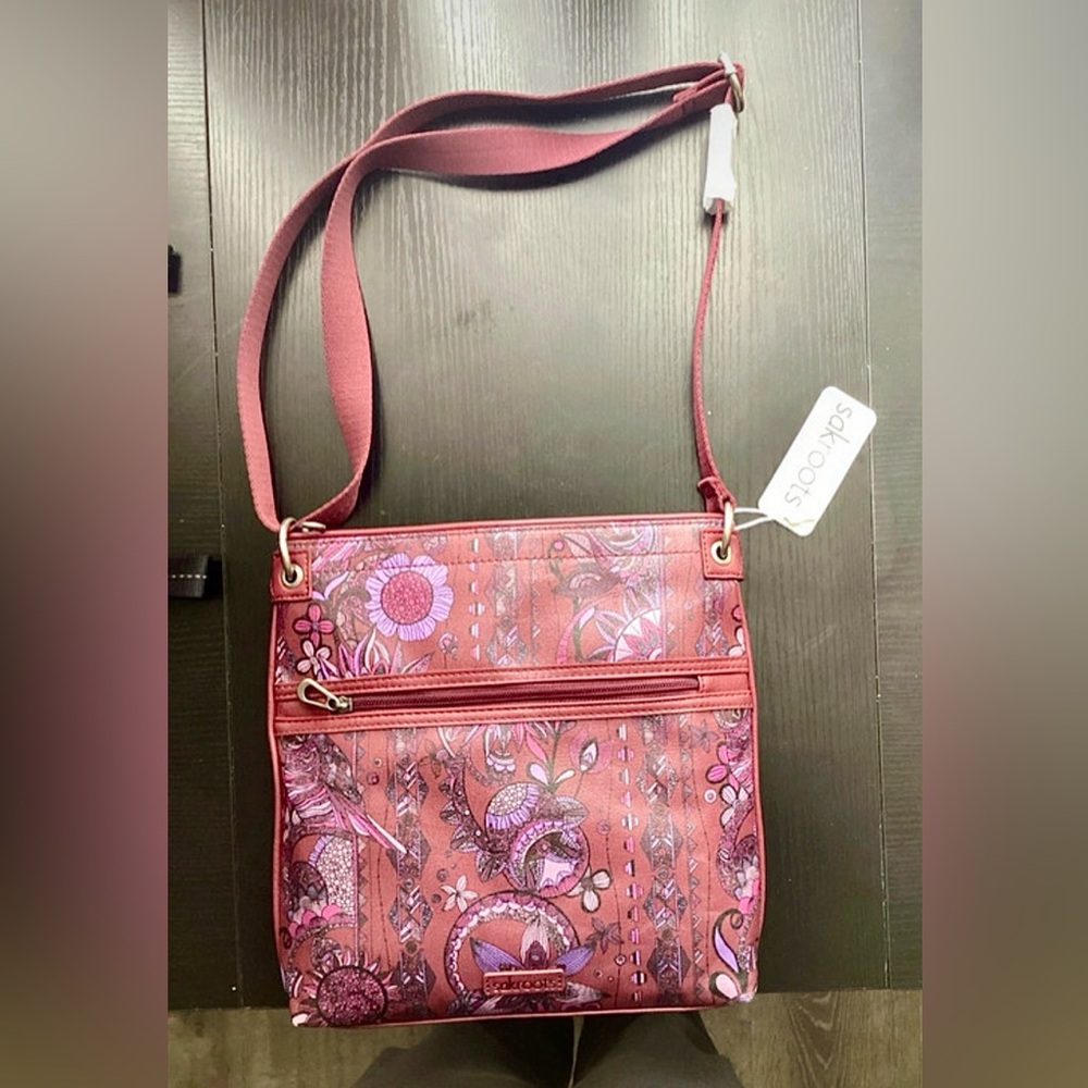 Sakroots Floral Crossbody Bag - Boho Chic, NWT 🌸